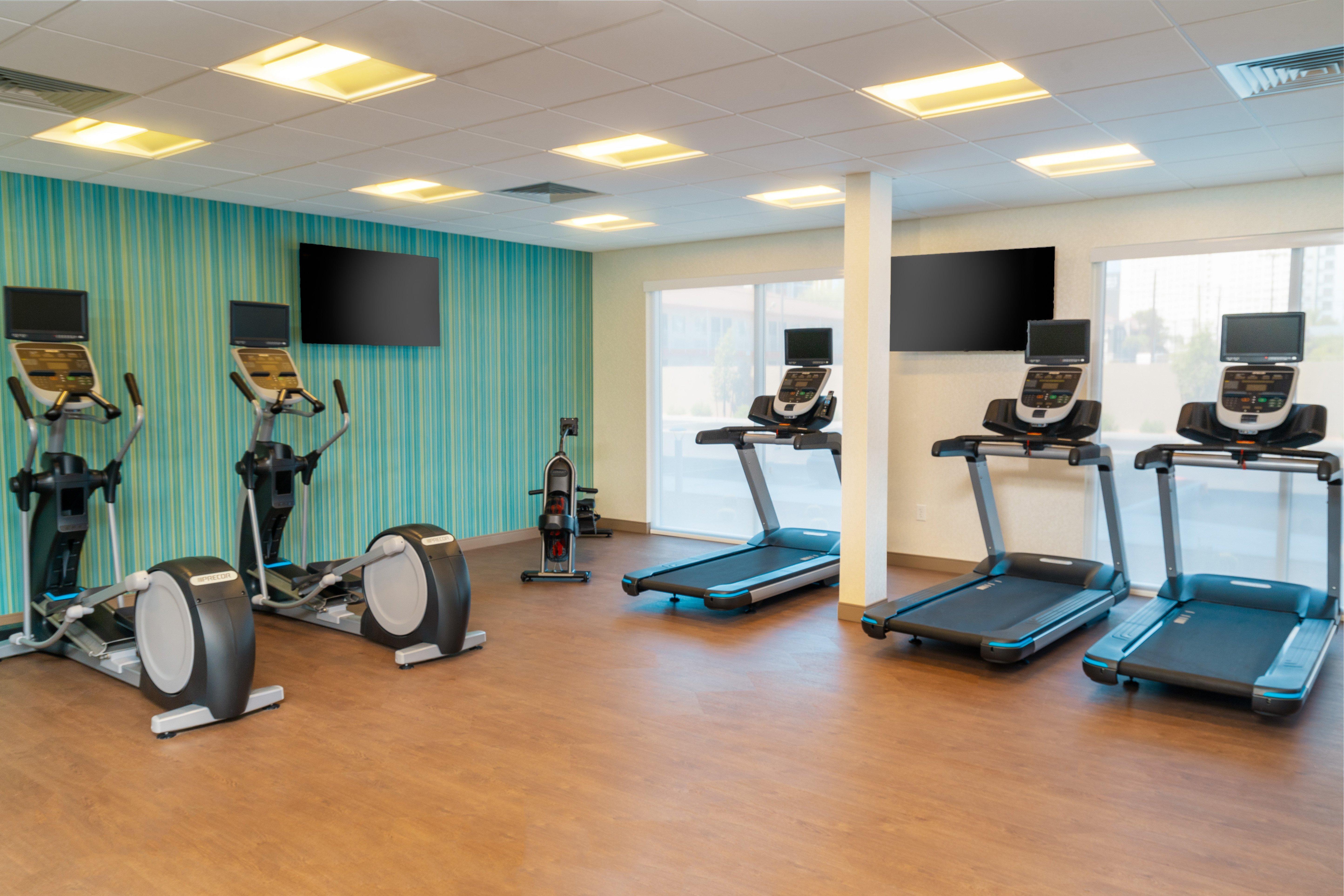 Holiday Inn Express & Suites - Las Vegas - E Tropicana By Ihg Dış mekan fotoğraf